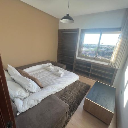 Superbe Appartement, Vue Sur Golf, Piscine Et Atlas Марракеш Экстерьер фото