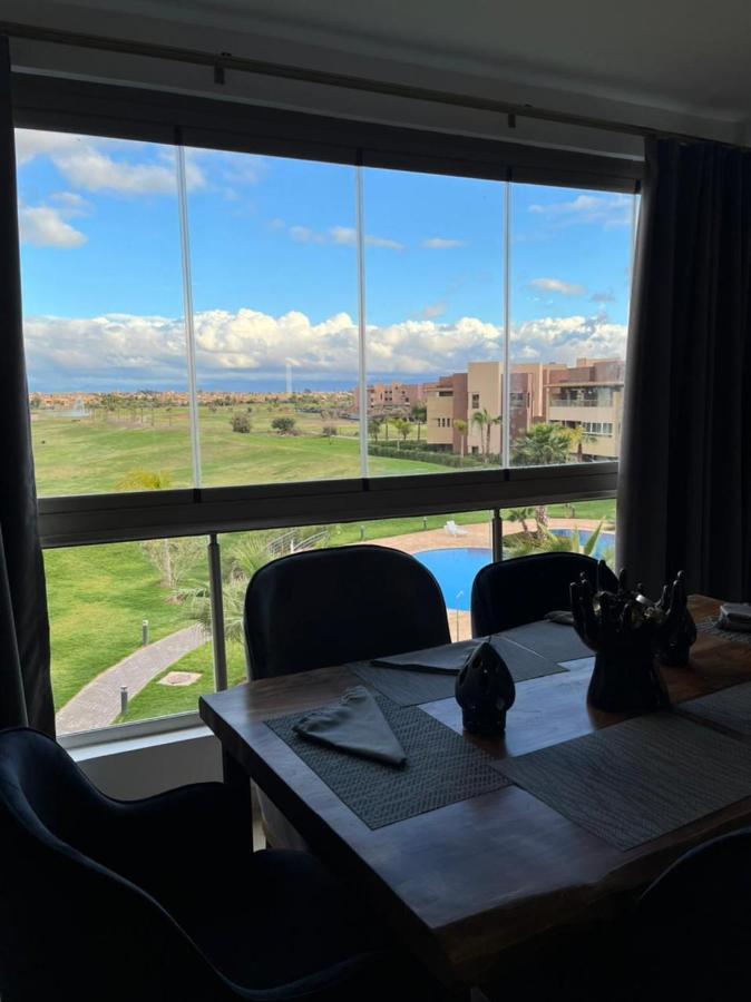 Superbe Appartement, Vue Sur Golf, Piscine Et Atlas Марракеш Экстерьер фото