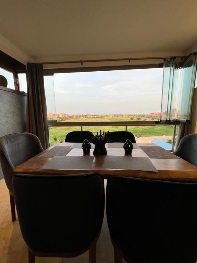 Superbe Appartement, Vue Sur Golf, Piscine Et Atlas Марракеш Экстерьер фото
